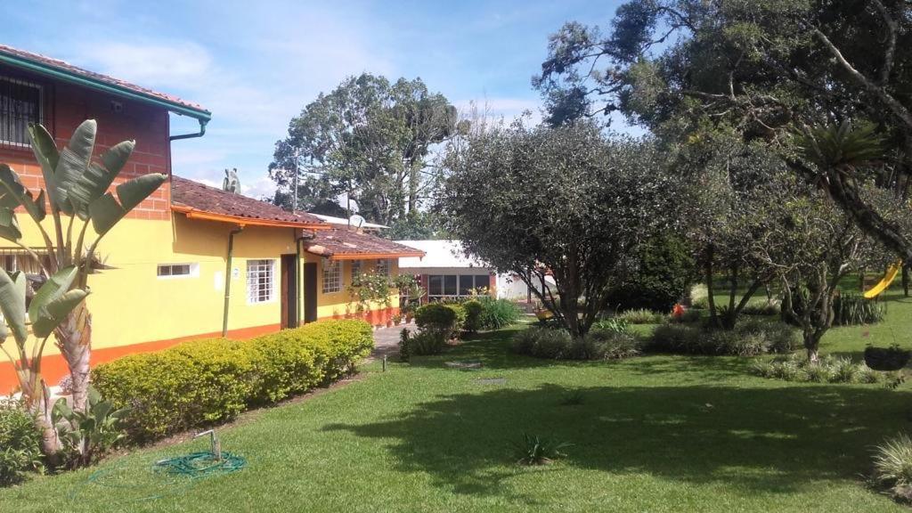Finca Hotel La Ponderosa Rionegro Exterior foto